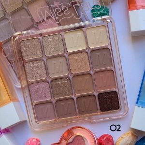 پالت سایه اورجینال میس لارا